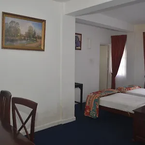 Hotel Sunhill, Nuwara Eliya